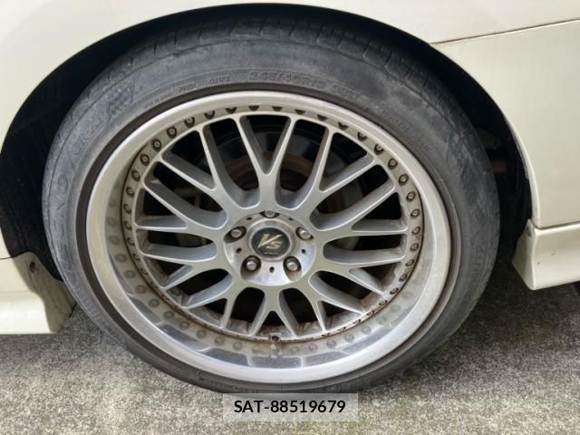 Nissan FUGA 2005-03 8099318-7