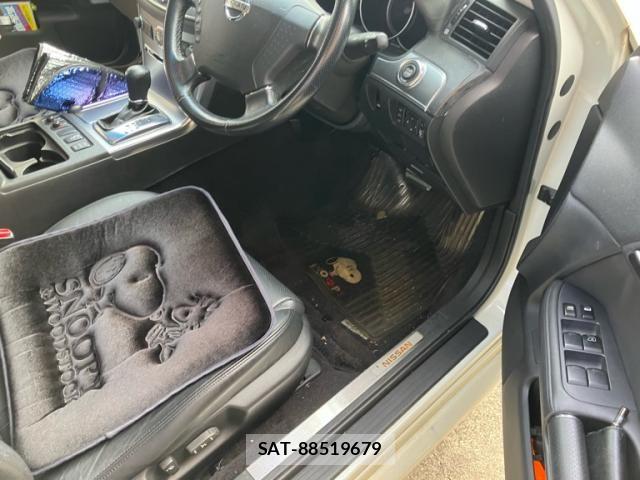 Nissan FUGA 2005-03 8099318-14