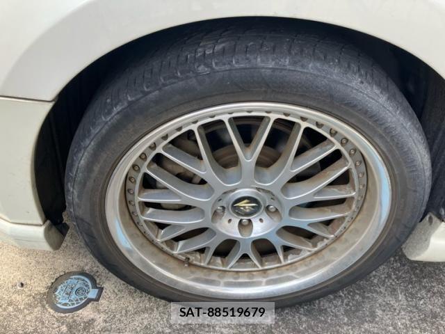 Nissan FUGA 2005-03 8099318-5