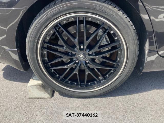 Nissan FUGA 2013-03 8130297-3