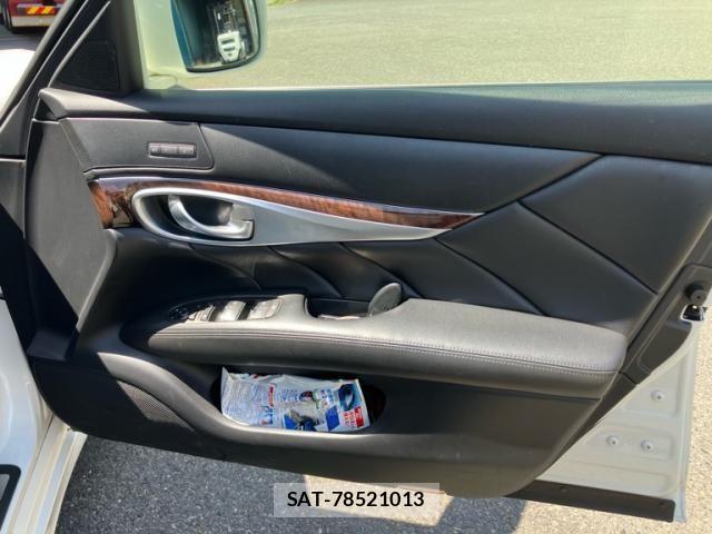 Nissan FUGA 2011-10 8145853-10