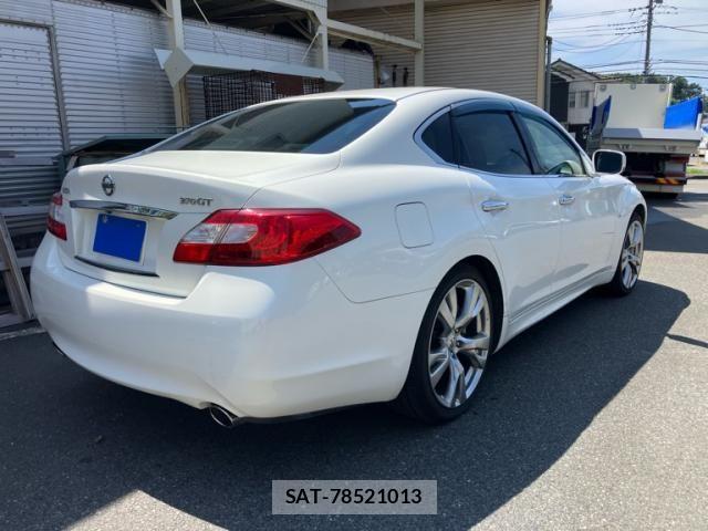 Nissan FUGA 2011-10 8145853-4