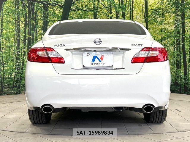 Nissan FUGA 2011-08 8145849-15