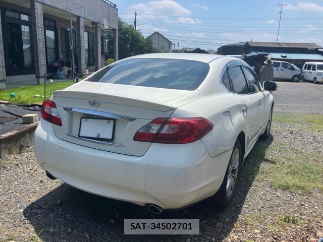 Nissan FUGA 2014-04 8207659-2