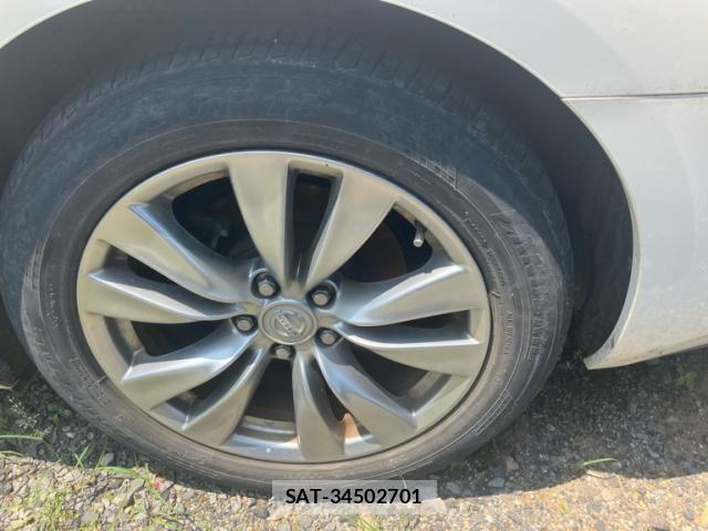 Nissan FUGA 2014-04 8207659-6