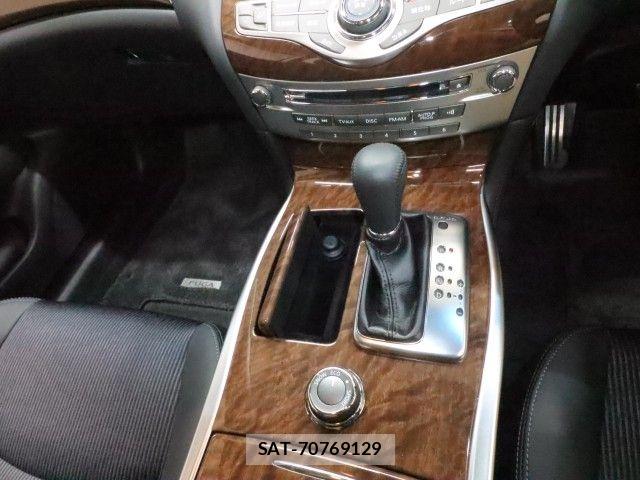 Nissan FUGA 2021-07 8230167-18