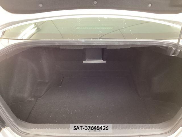 Nissan FUGA 2008-01 8230166-5