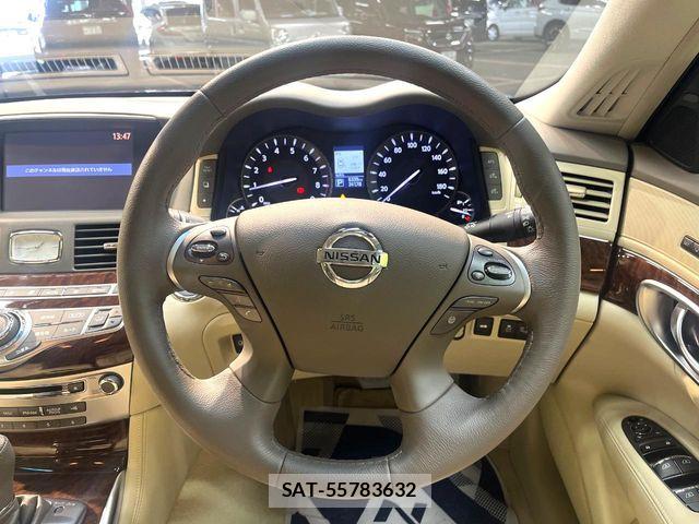 Nissan FUGA 2021-05 8314601-10