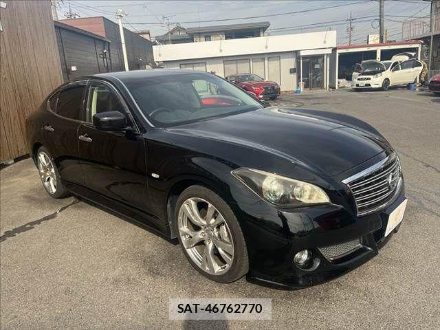 Nissan FUGA 2012-03 8314606-12