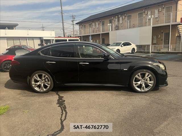 Nissan FUGA 2012-03 8314606-13