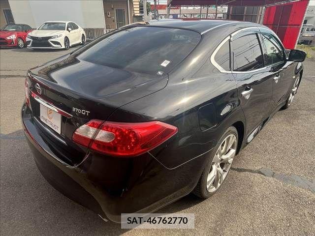 Nissan FUGA 2012-03 8314606-14