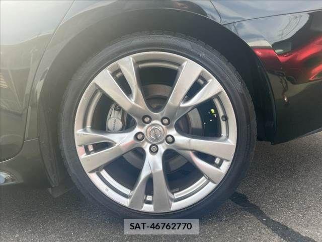 Nissan FUGA 2012-03 8314606-26
