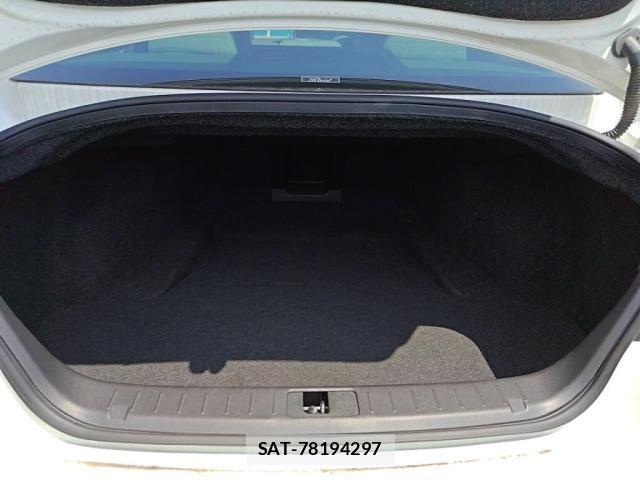 Nissan FUGA 2015-02 8314604-24