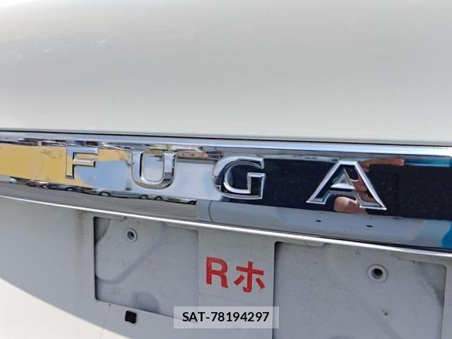 Nissan FUGA 2015-02 8314604-27
