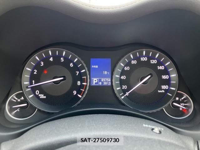 Nissan FUGA 2011-05 8335961-18