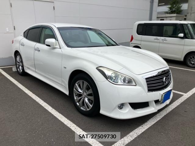 Nissan FUGA 2011-05 8335961-1
