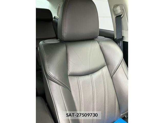 Nissan FUGA 2011-05 8335961-25