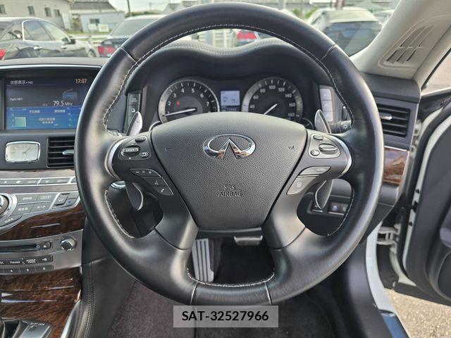 Nissan FUGA 2015-09 8335959-17