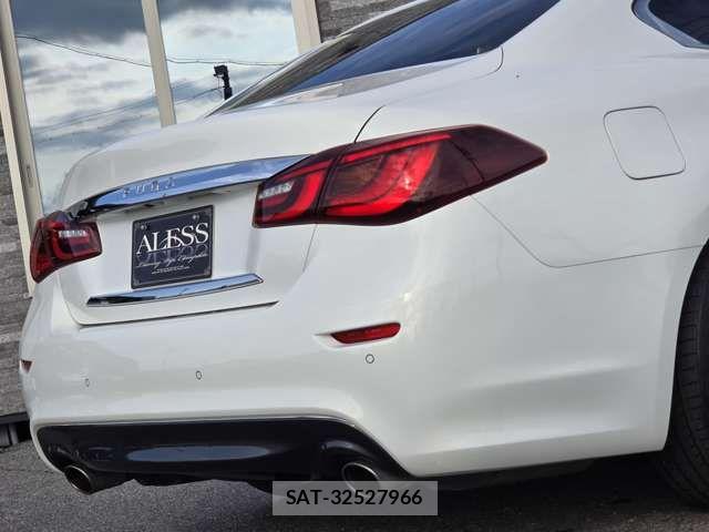 Nissan FUGA 2015-09 8335959-7