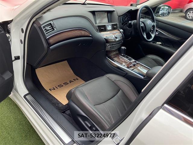 Nissan FUGA 2018-01 8354557-12