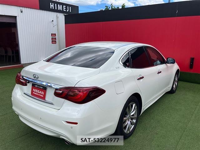 Nissan FUGA 2018-01 8354557-5