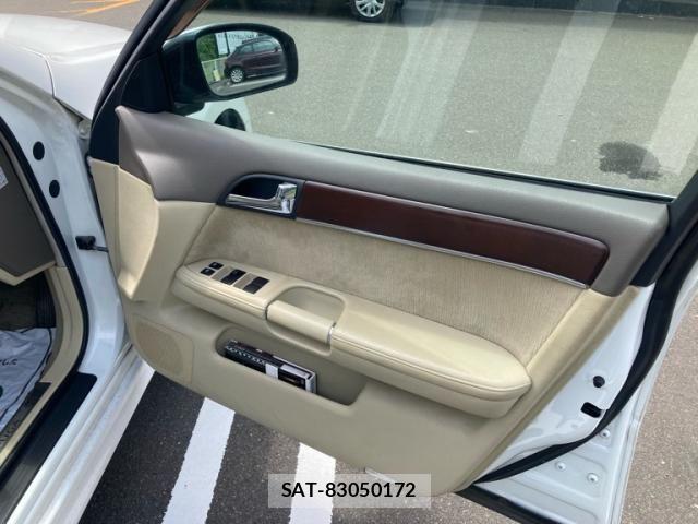 Nissan FUGA 2008-02 8366061-15
