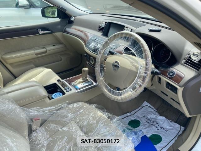 Nissan FUGA 2008-02 8366061-16