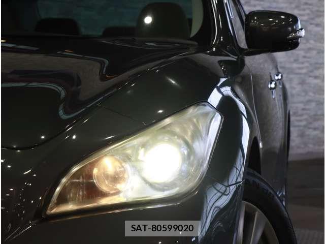 Nissan FUGA 2013-08 8366059-15