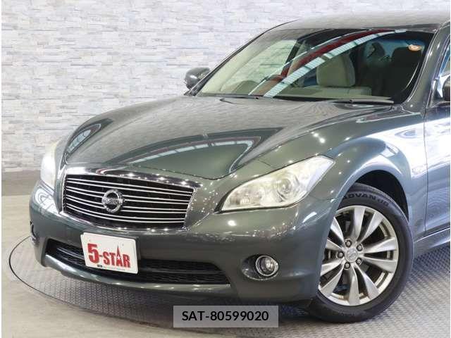 Nissan FUGA 2013-08 8366059-17