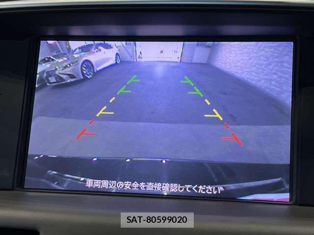 Nissan FUGA 2013-08 8366059-8