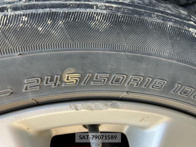 Nissan FUGA 2011-08 8366062-9