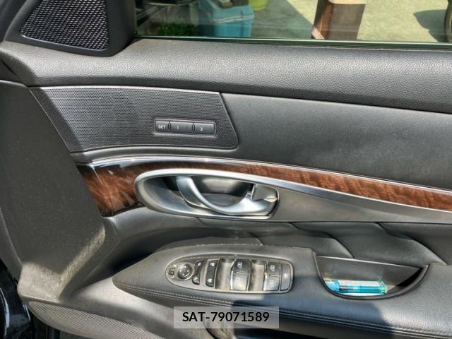 Nissan FUGA 2011-08 8366062-15