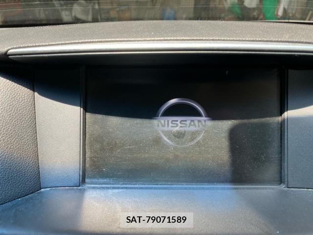 Nissan FUGA 2011-08 8366062-21