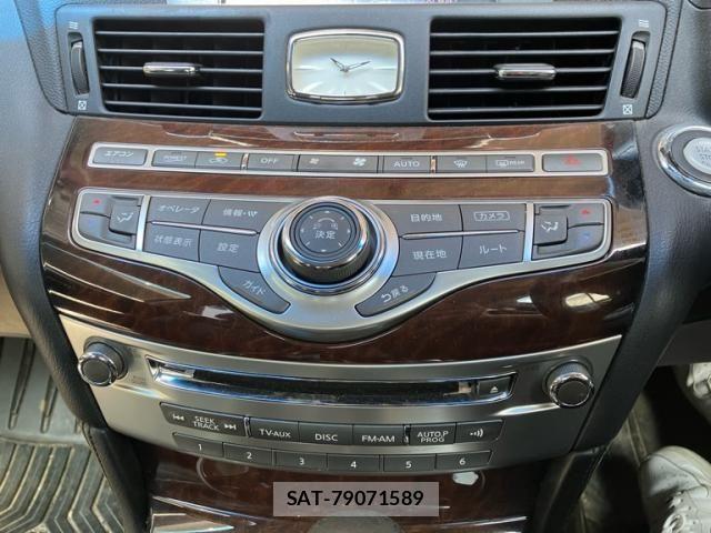 Nissan FUGA 2011-08 8366062-25