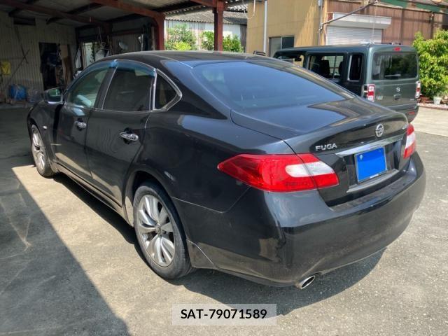 Nissan FUGA 2011-08 8366062-7