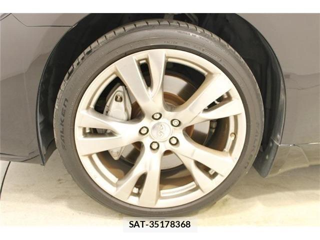 Nissan FUGA 2015-03 8457561-24