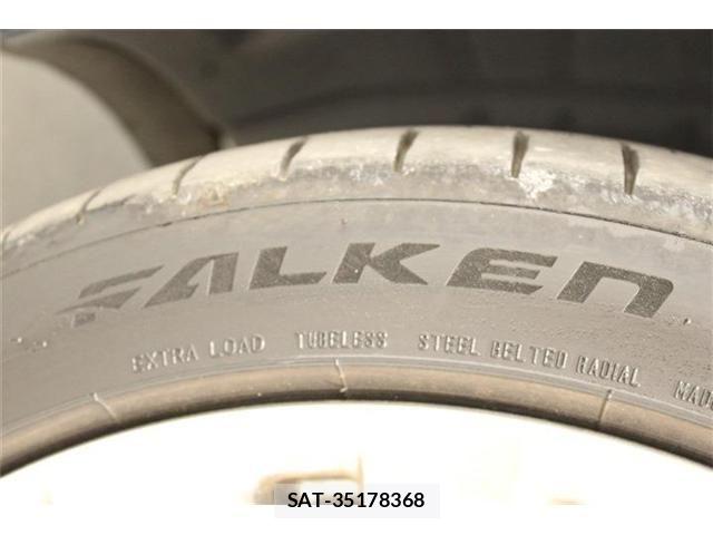 Nissan FUGA 2015-03 8457561-25