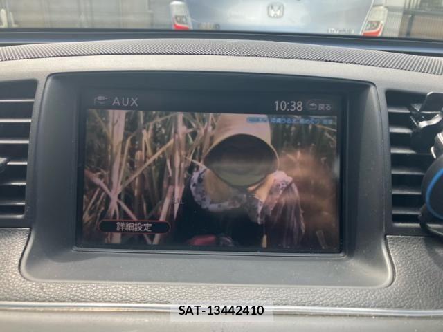 Nissan FUGA 2009-08 8485458-12