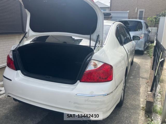 Nissan FUGA 2009-08 8485458-3
