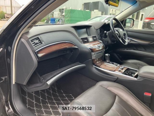 Nissan FUGA 2009-12 8485457-10