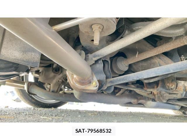 Nissan FUGA 2009-12 8485457-24