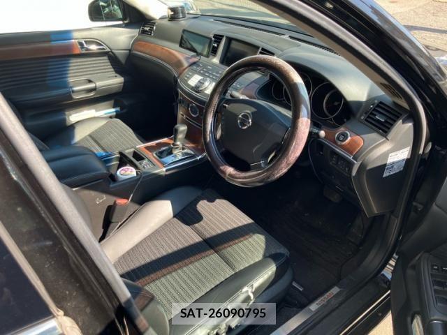 Nissan FUGA 2005-11 8562025-11