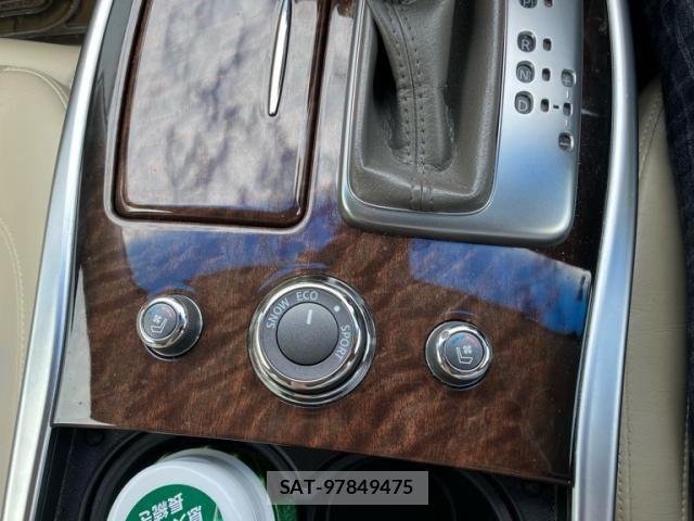 Nissan FUGA 2010-01 8562022-18