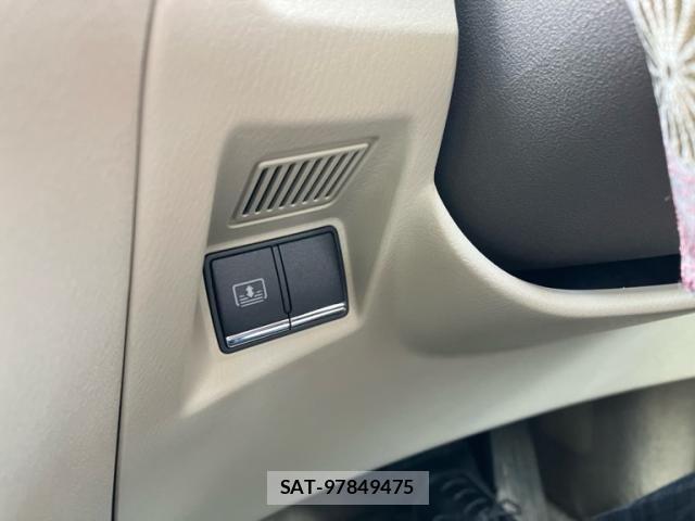 Nissan FUGA 2010-01 8562022-19