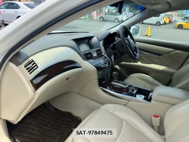 Nissan FUGA 2010-01 8562022-8