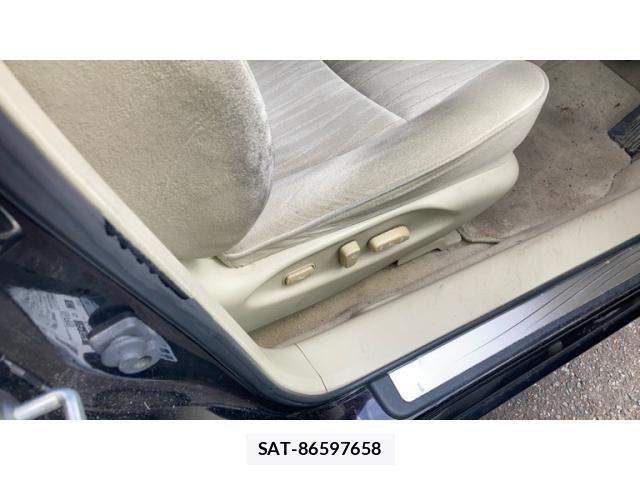 Nissan FUGA 2010-01 8659250-11