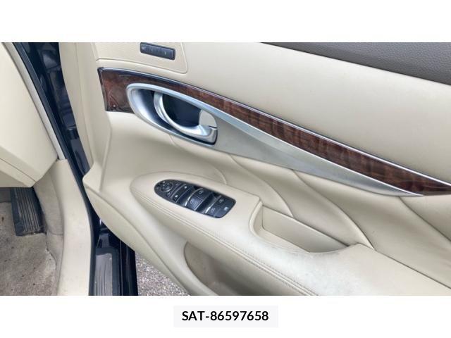 Nissan FUGA 2010-01 8659250-12