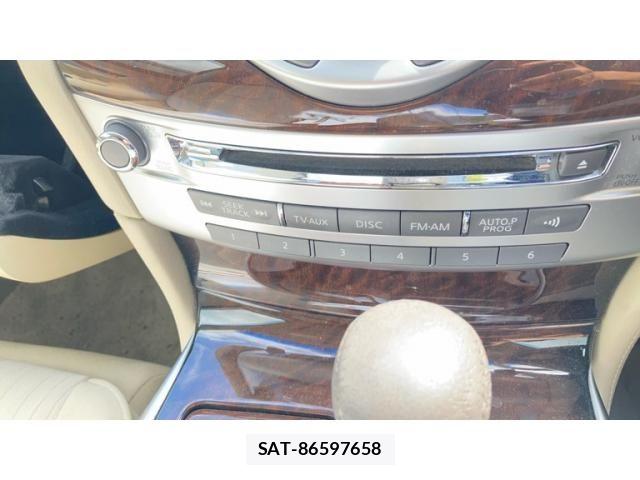 Nissan FUGA 2010-01 8659250-18