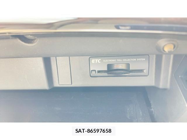 Nissan FUGA 2010-01 8659250-19