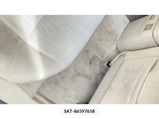 Nissan FUGA 2010-01 8659250-21